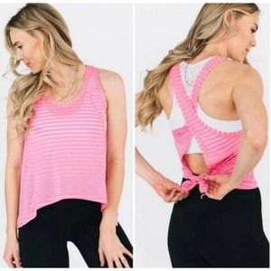 Zyia nimbus pink split back tank size small